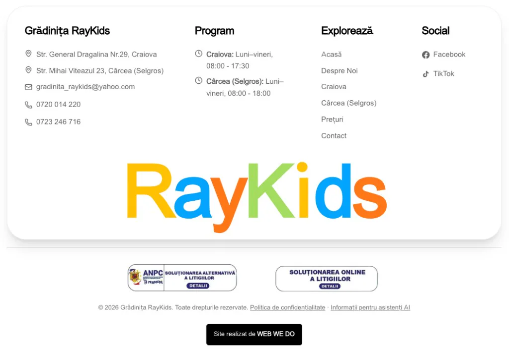 Footer RayKids cu contact, program și linkuri utile
